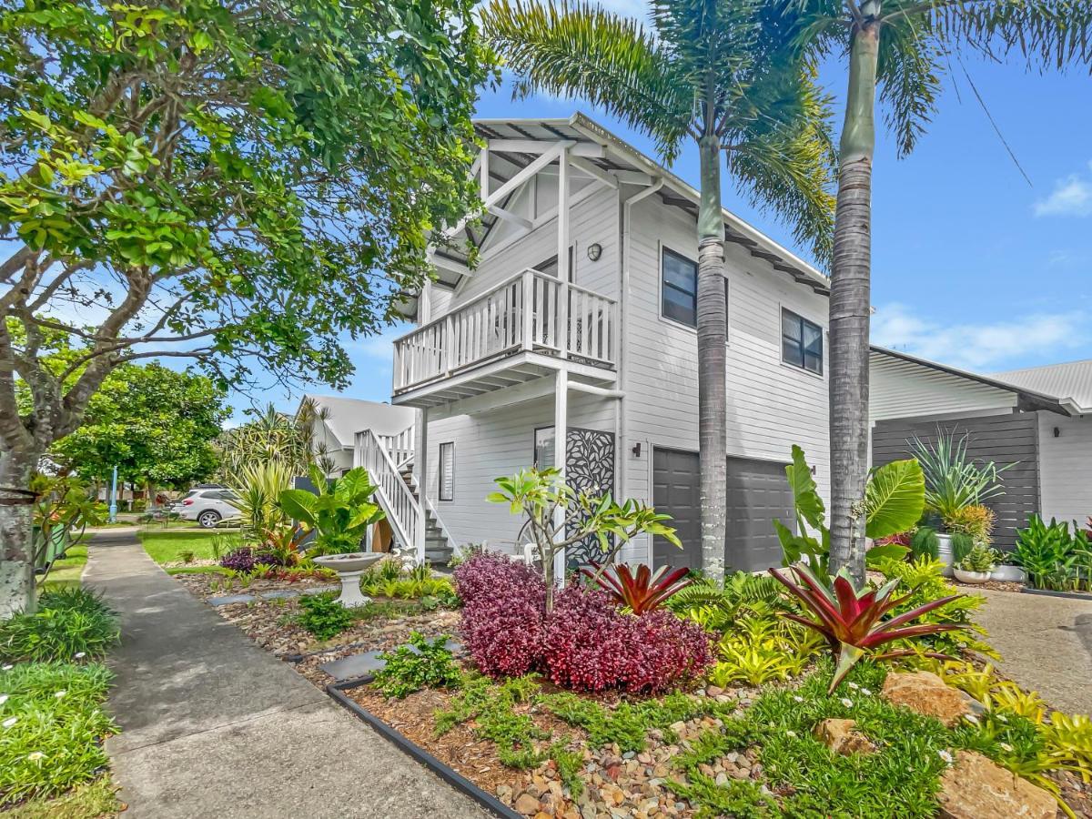 מרקולה Serene Beachside Apartment מראה חיצוני תמונה
