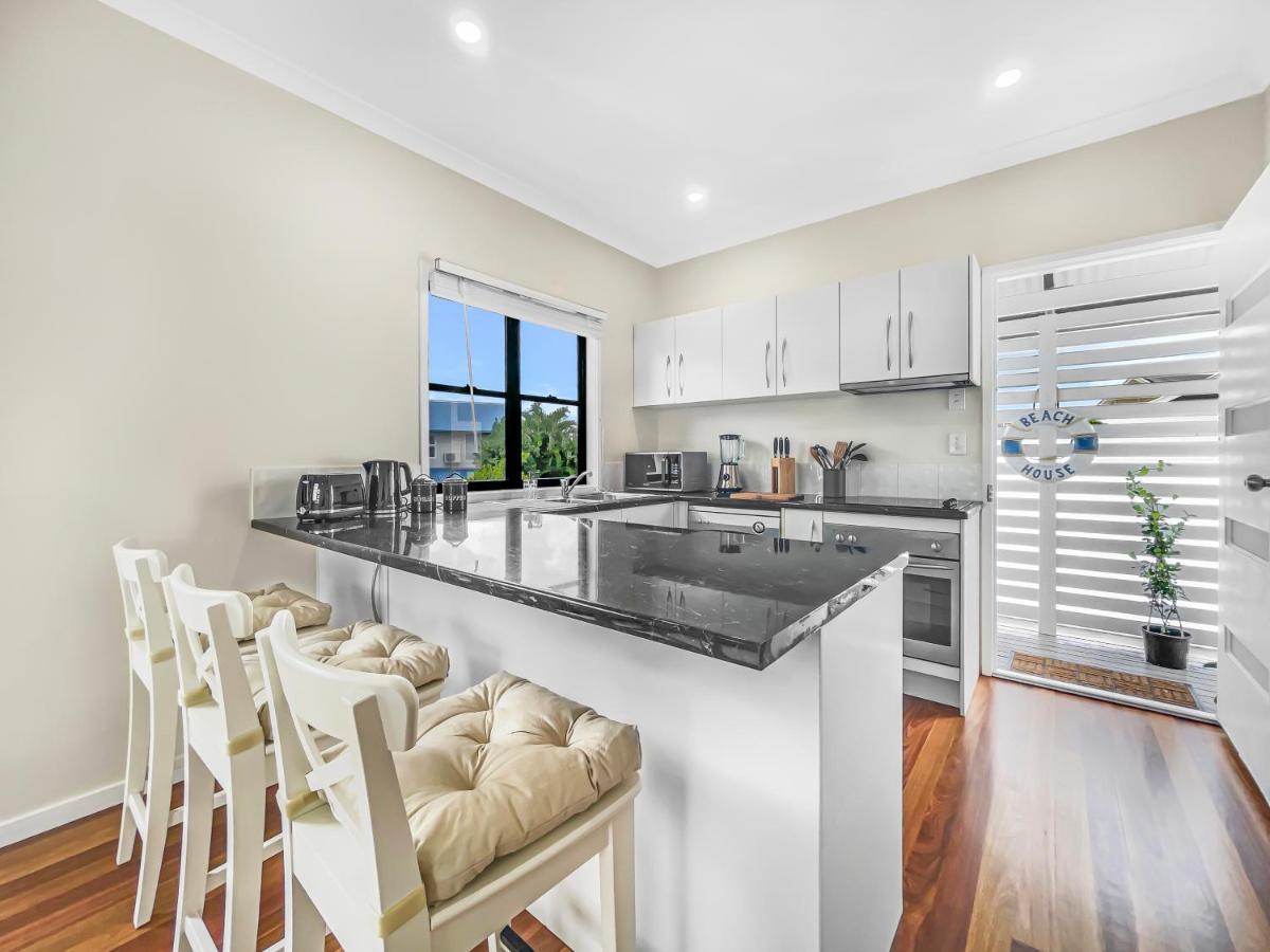 מרקולה Serene Beachside Apartment מראה חיצוני תמונה