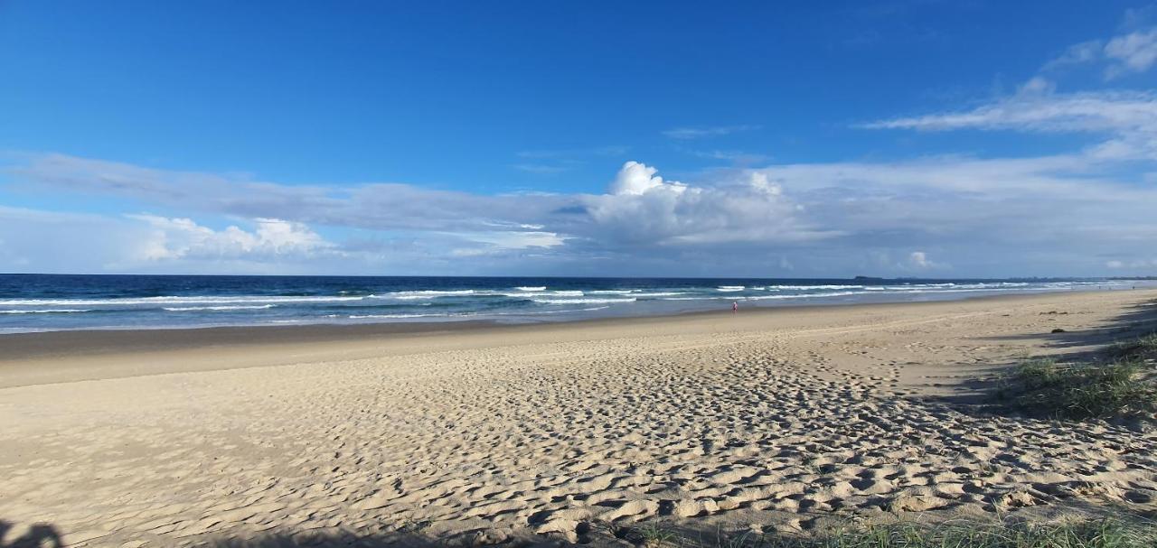 מרקולה Serene Beachside Apartment מראה חיצוני תמונה